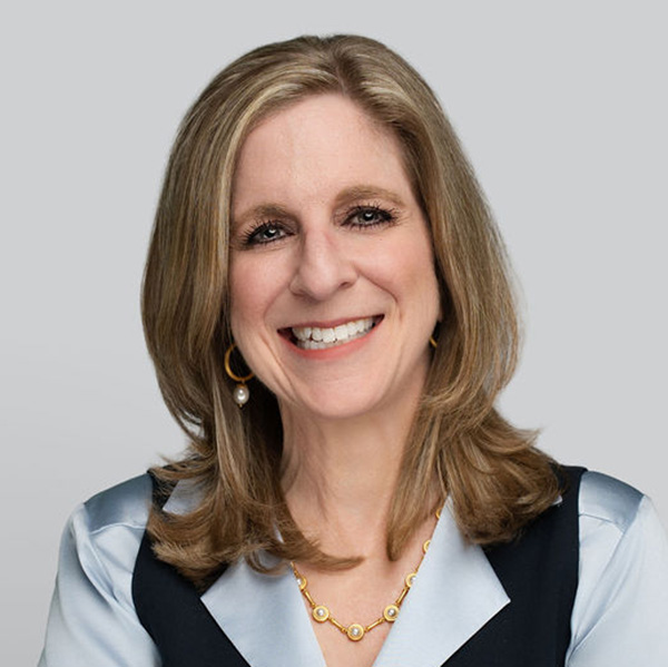 Kristi Koncaba Headshot